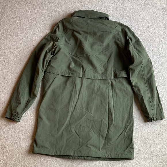 Lululemon Always Effortless long jacket in medium olive - Picture 10 of 15